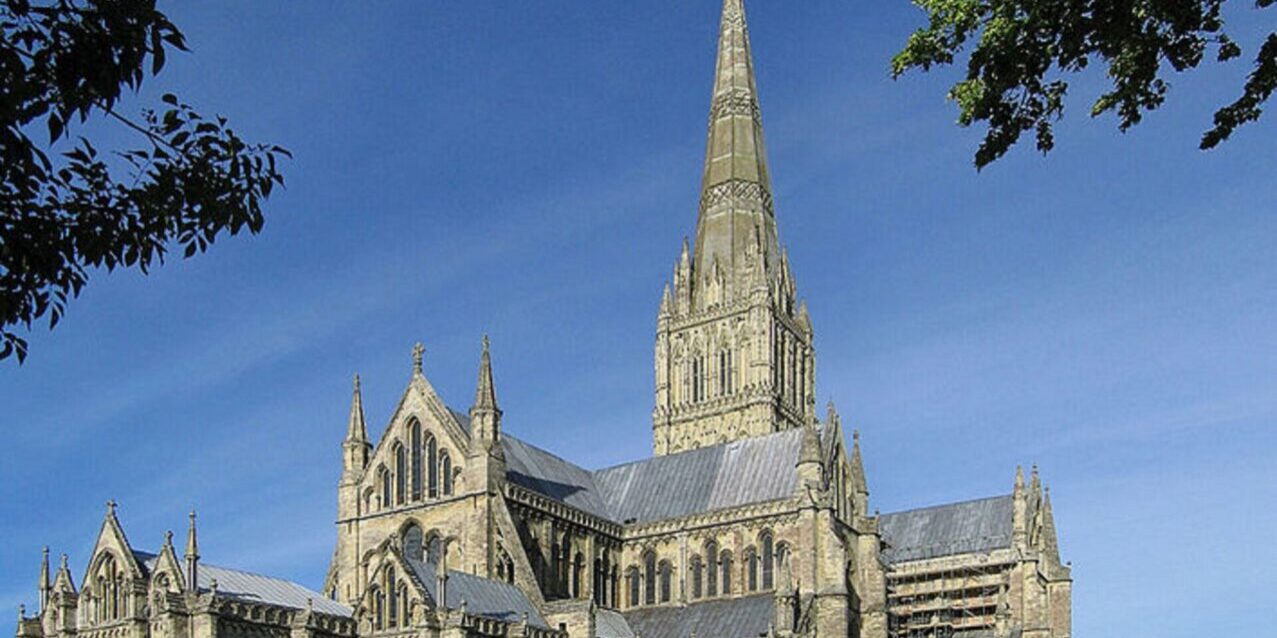 708px-Salisbury_Cathedral